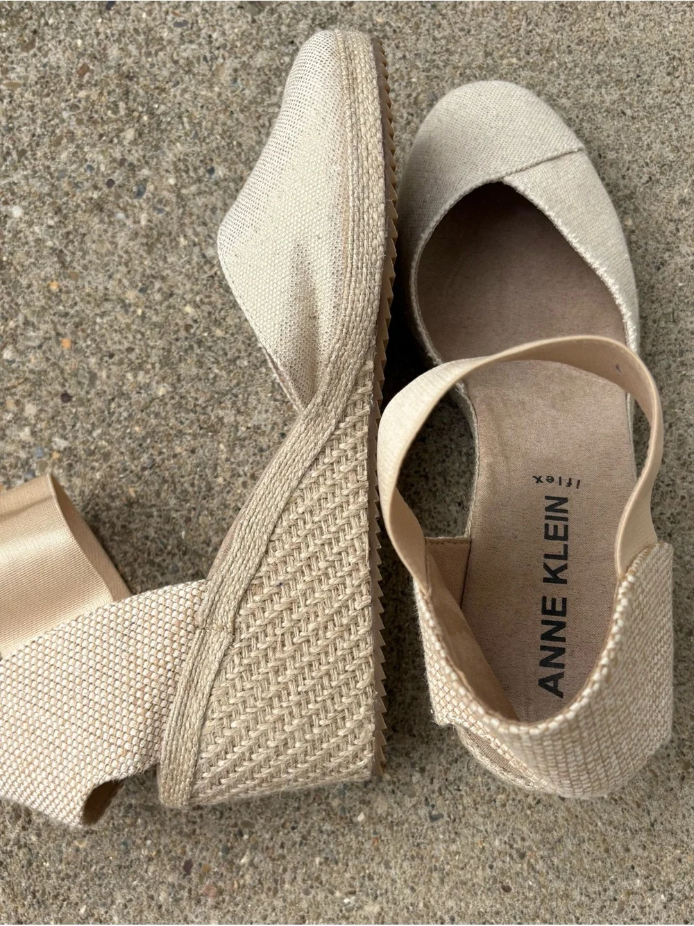 Anne Klein Zoey Iflex Natural Gold Canvas Wedge Espadrille Sandals Size 8.5
